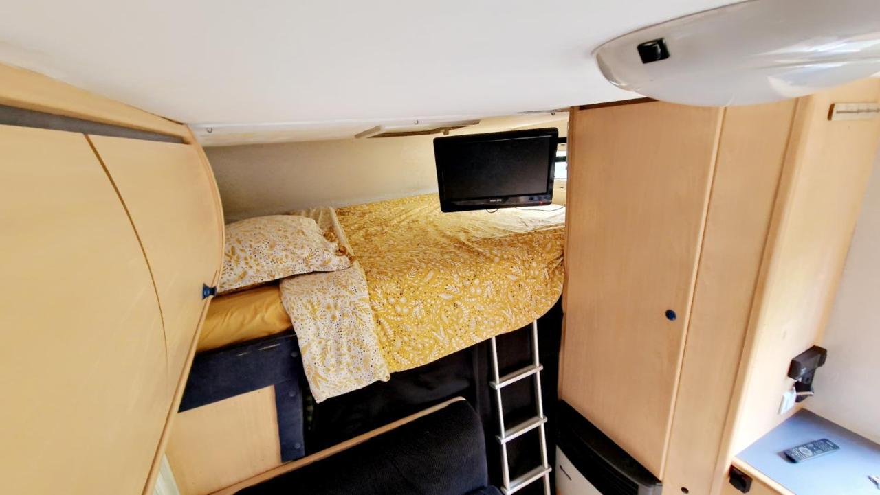 Camping-Car ヴィトリー・ル・フランソワ エクステリア 写真