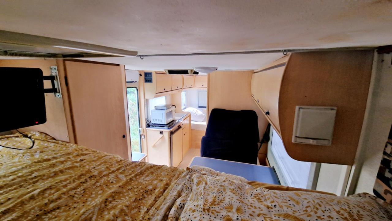 Camping-Car ヴィトリー・ル・フランソワ エクステリア 写真
